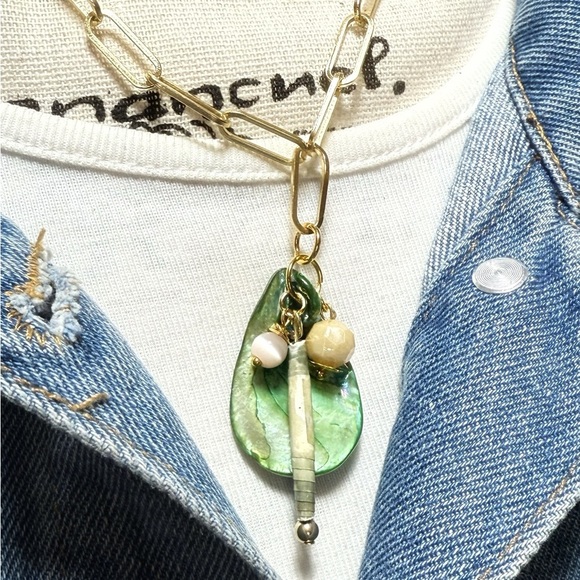 Alquimia Green and Gold Necklace - Picture 2 of 6